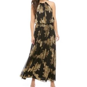 NWT Black and Gold Floral Halter Maxi Dress. Size 16